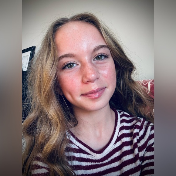 Meet your Posher, Bethany - Picture 4 of 15